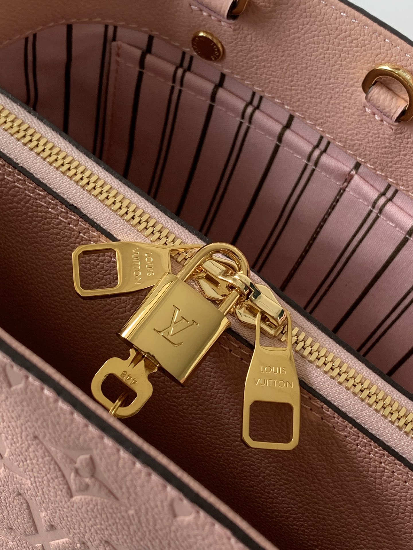 L0vis Vvtt0n Monogram Empreinte