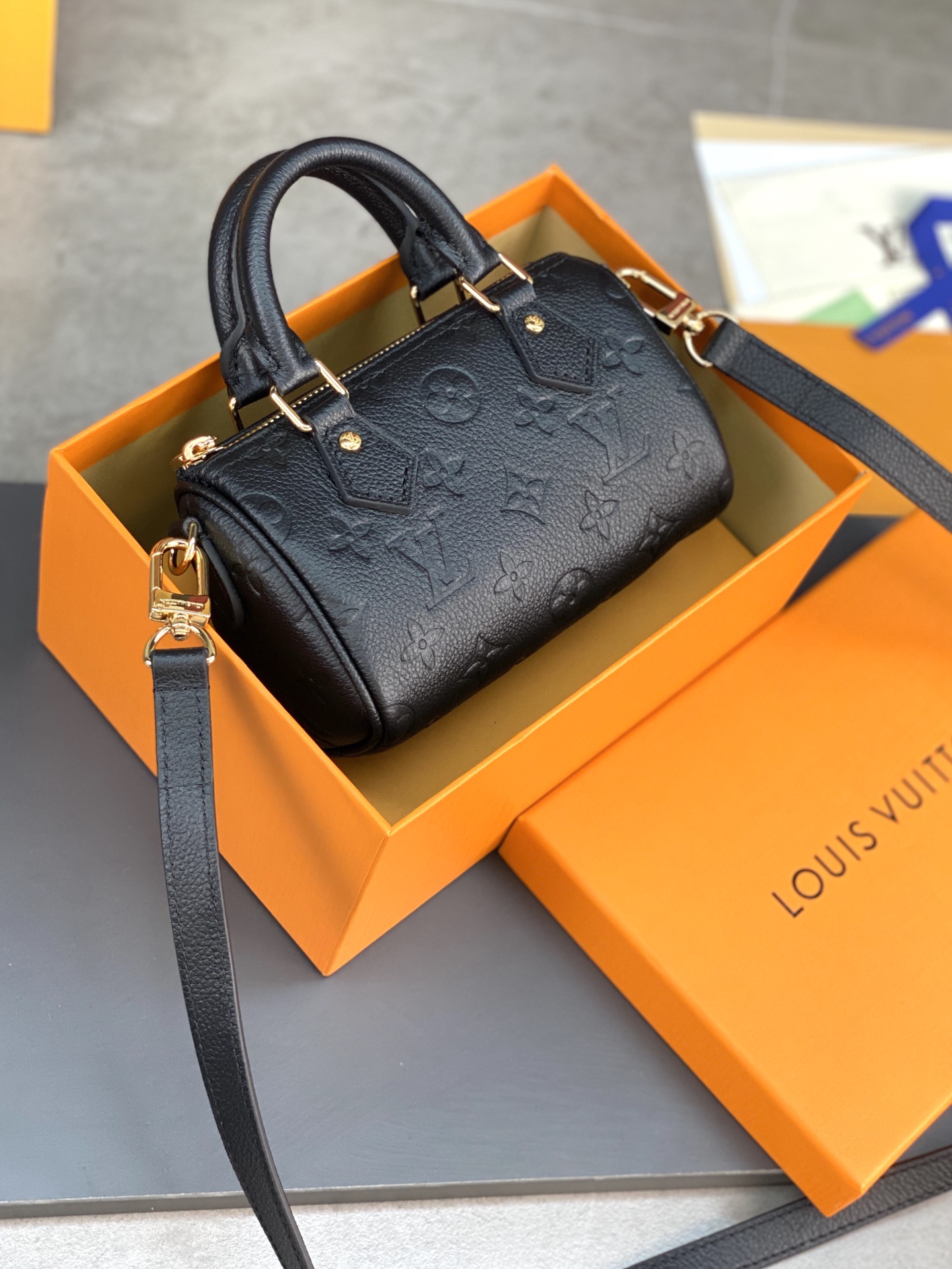 L0vis Vvtt0n Monogram Empreinte