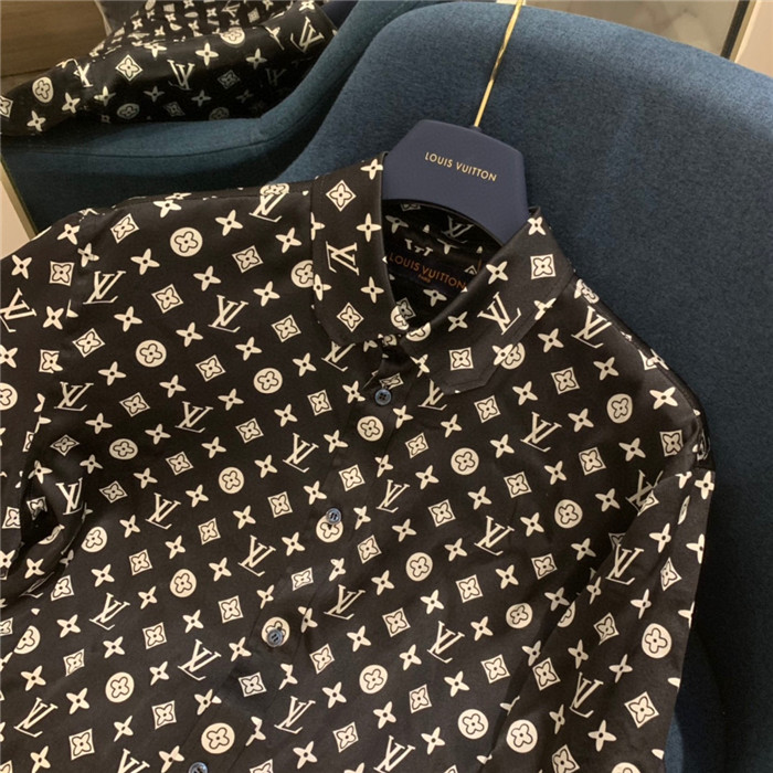 2023fw LV Silk Shirt Shorts Top Version