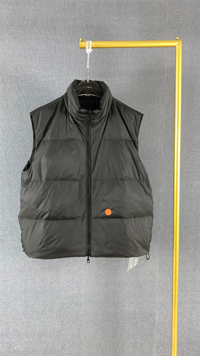 2023fw LV Vest Top Version