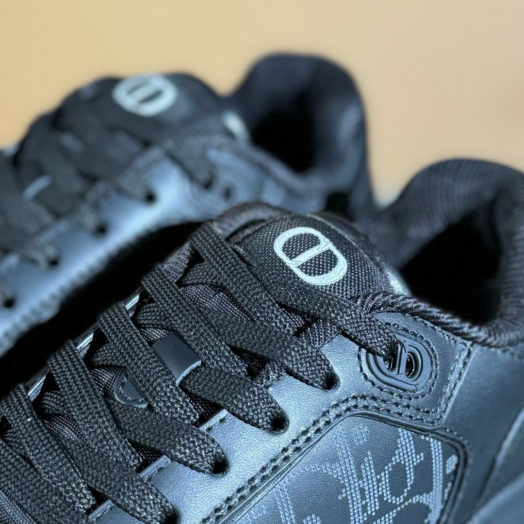 Luxury B27 Low-Top Sneakers – Inspired by D10r | Timeless & Stylish