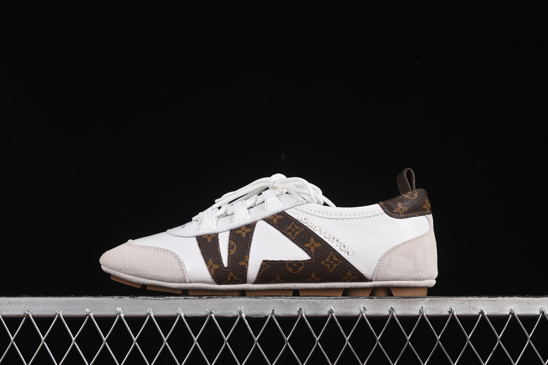 LV Monogram Retro Runner | Where Iconic Design Meets Sporty Elegance