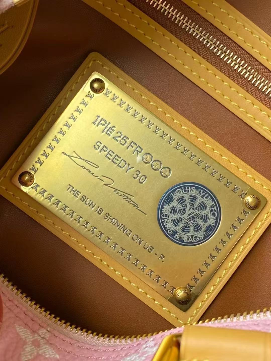L0vis Vvtt0n SPEEDY P9 BANDOULIÈRE 30 Handbag - 1:1 Colareps Version
